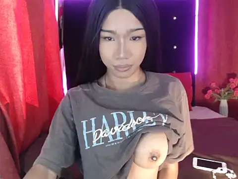 Queenoflustx online show from 26, 4, 2026