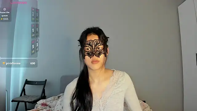 Snapshot of HelenBlazeTrt chatting on 7, 6, 2026 HelenBlazeTrt online show from 7, 6, 2026