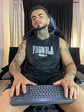 Benjii Carter1 online show from 6, 4, 2026