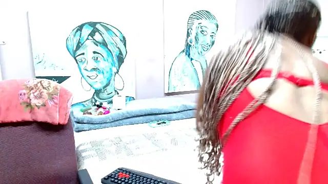 TyraHotxxx online show from 7, 4, 2026