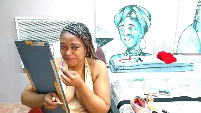 TyraHotxxx online show from 15, 4, 2026