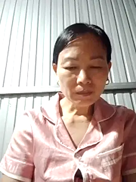 Snapshot of Kiss_love2 chatting on 28, 6, 2026 Kiss love2 online show from 28, 6, 2026