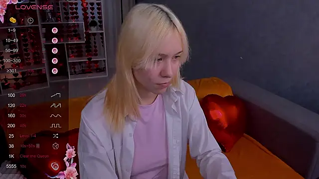 EmilyTrase online show from 14, 2, 2026