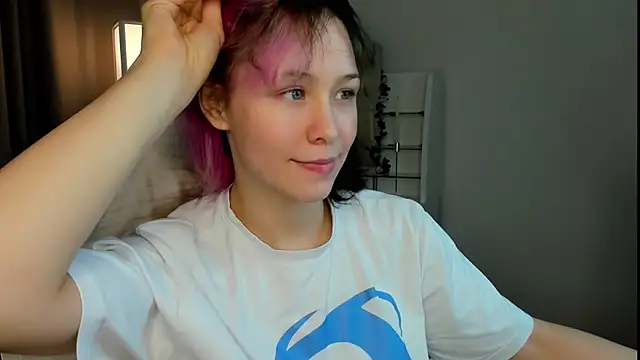 Snapshot of EmilyTrase chatting on 18, 7, 2026 EmilyTrase online show from 18, 7, 2026