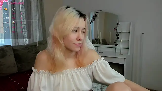 EmilyTrase online show from 29, 4, 2026