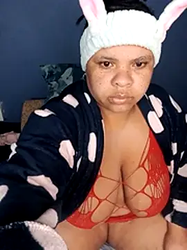 Sweet-Bella17 online show from 14, 7, 2026
