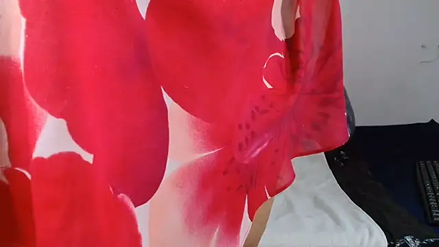 Sweet-Bella17 online show from 27, 5, 2026