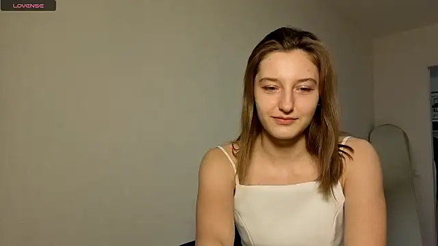 AvelinaSchepp online show from 8, 3, 2026