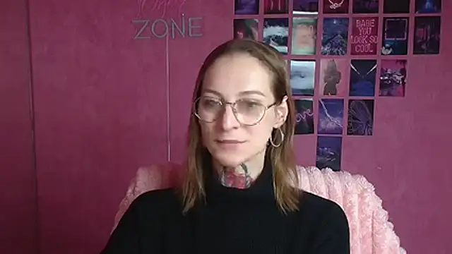 Esmi Winter online show from 18, 2, 2026