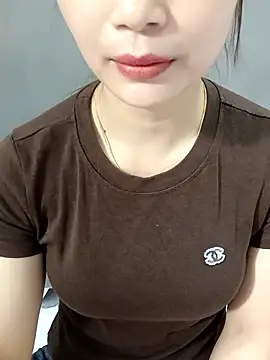 -Dumi- online show from 17, 4, 2026