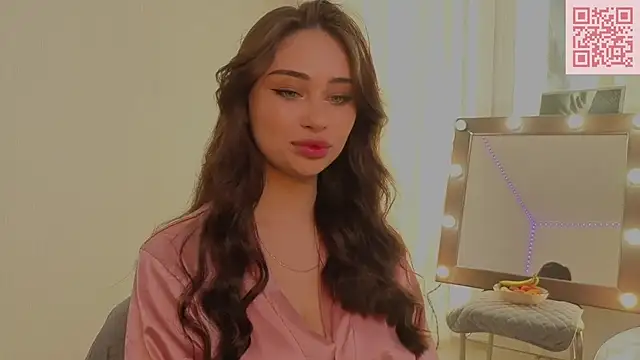 Sofia Plump online show from 12, 3, 2026