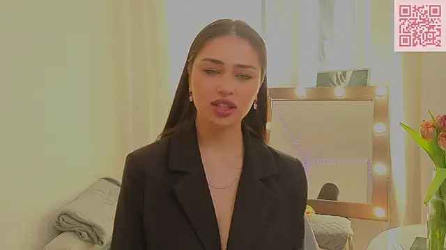 Sofia Plump online show from 11, 3, 2026