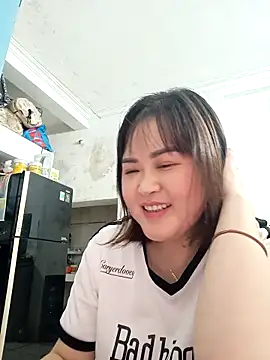 Kee-kimlee online show from 12, 4, 2026