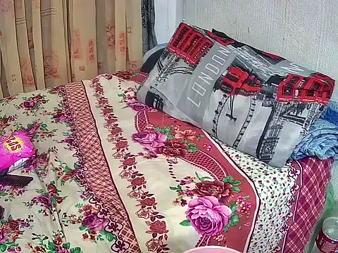 BlackBeauty2002 online show from 16, 2, 2026