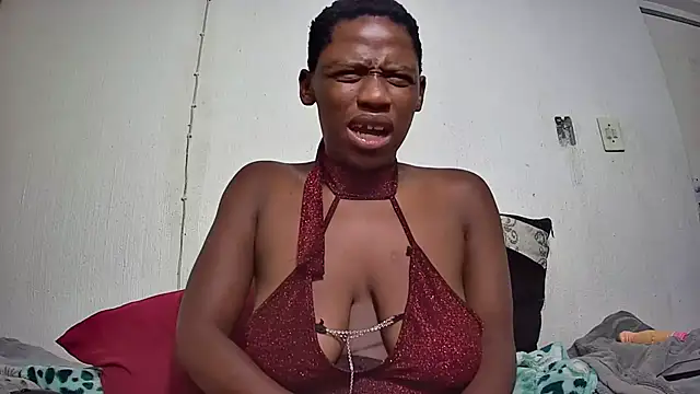 BlackBeauty2002 online show from 21, 4, 2026