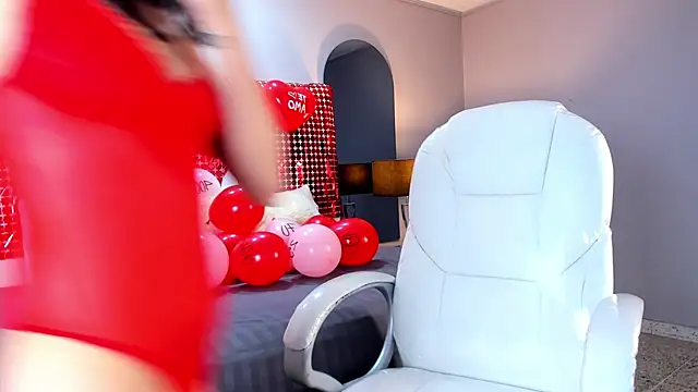 ChloeStars  online show from 14, 2, 2026