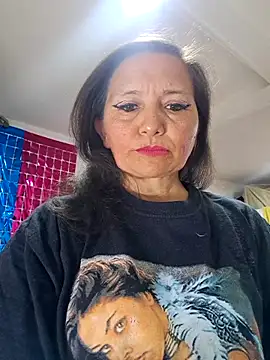 Alexamontiel  online show from 18, 4, 2026