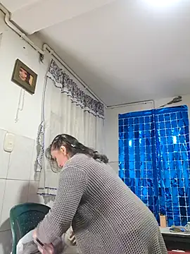 Alexamontiel  online show from 22, 2, 2026