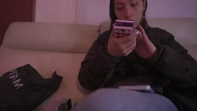 Shopie Colucci online show from 20, 3, 2026