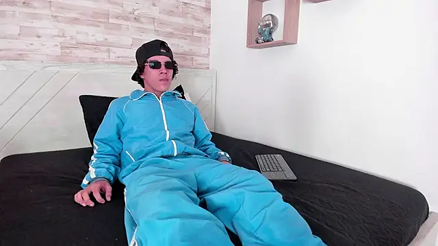 Jordi Cooper online show from 4, 3, 2026