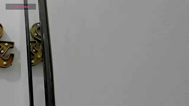 Criistal castro online show from 9, 3, 2026