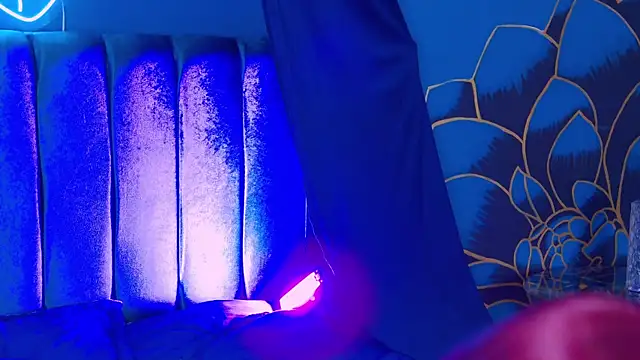 katie rougee  online show from 7, 4, 2026