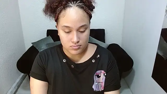 leilanewgirl online show from 24, 3, 2026