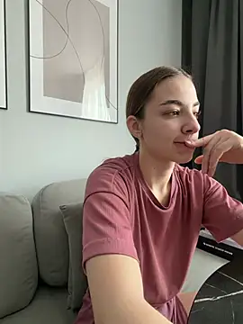  Patricia P online show from 14, 4, 2026