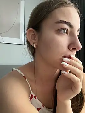  Patricia P online show from 3, 3, 2026