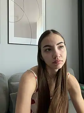  Patricia P online show from 3, 5, 2026