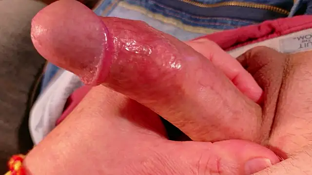 Littlebits1234 online show from 10, 4, 2026