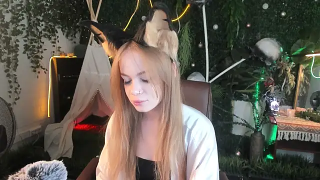 Snapshot of AmyNox chatting on 8, 7, 2026 AmyNox online show from 8, 7, 2026