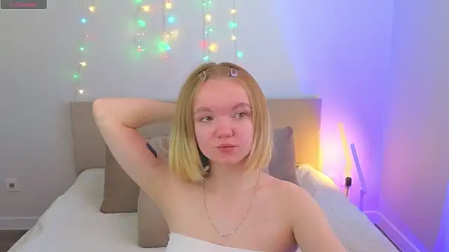 StellaBunny online show from 24, 3, 2026