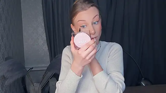 CarmenLipkin online show from 22, 2, 2026