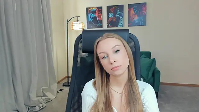 CarmenLipkin online show from 17, 2, 2026