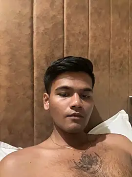 Dazzling dude online show from 3, 4, 2026
