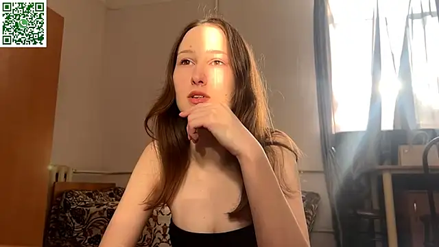 Snapshot of VickieKush chatting on 9, 5, 2026 VickieKush online show from 9, 5, 2026