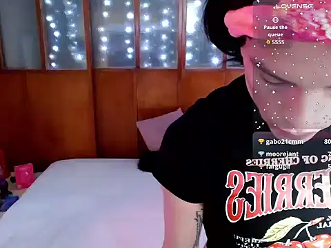 DanniHotBoy02 online show from 24, 2, 2026