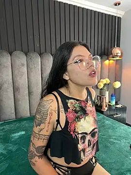 Lanadelrey 1 online show from 9, 3, 2026