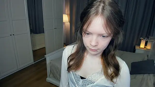 LavenderMitten online show from 2, 3, 2026