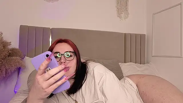 Kittycat meooow online show from 6, 3, 2026