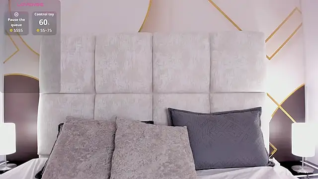 caroo giraldo   online show from 12, 3, 2026