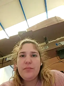 Dulcexpecado online show from 18, 3, 2026