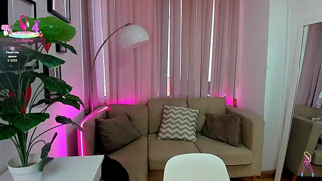 Maya-jhons online show from 18, 4, 2026