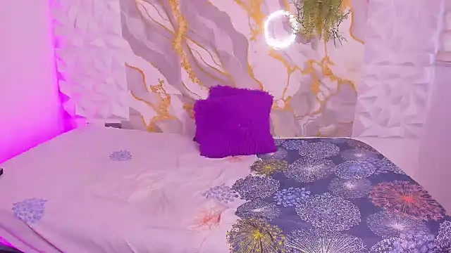 xqueen of pleasurex online show from 6, 3, 2026