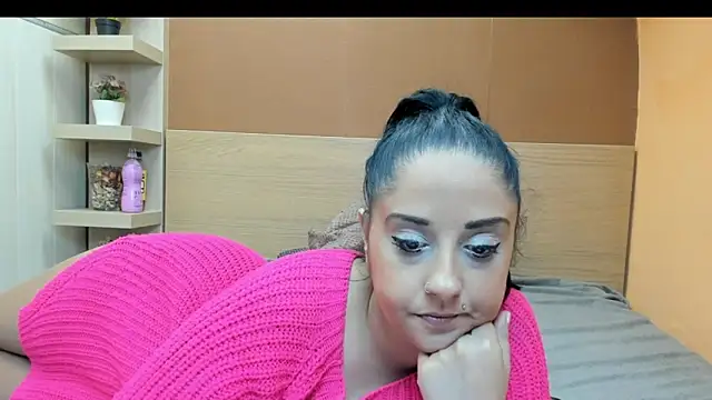 PinkyTwerkyX online show from 13, 4, 2026