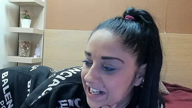 PinkyTwerkyX online show from 13, 1, 2026