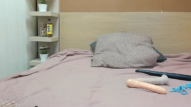 PinkyTwerkyX online show from 11, 10, 2025