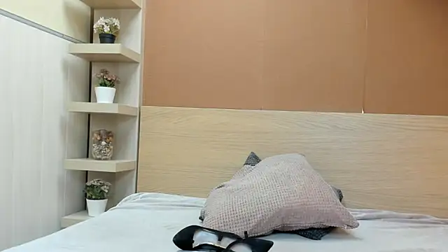 PinkyTwerkyX online show from 1, 3, 2026