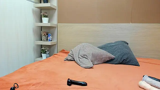 PinkyTwerkyX online show from 11, 7, 2026